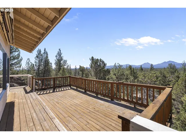 $795,000 | 16966 Canyon Crest Drive, Sisters, OR 97759