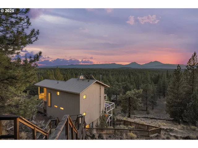 $795,000 | 16966 Canyon Crest Drive, Sisters, OR 97759