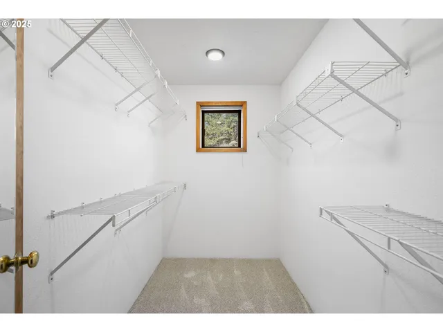 $795,000 | 16966 Canyon Crest Drive, Sisters, OR 97759