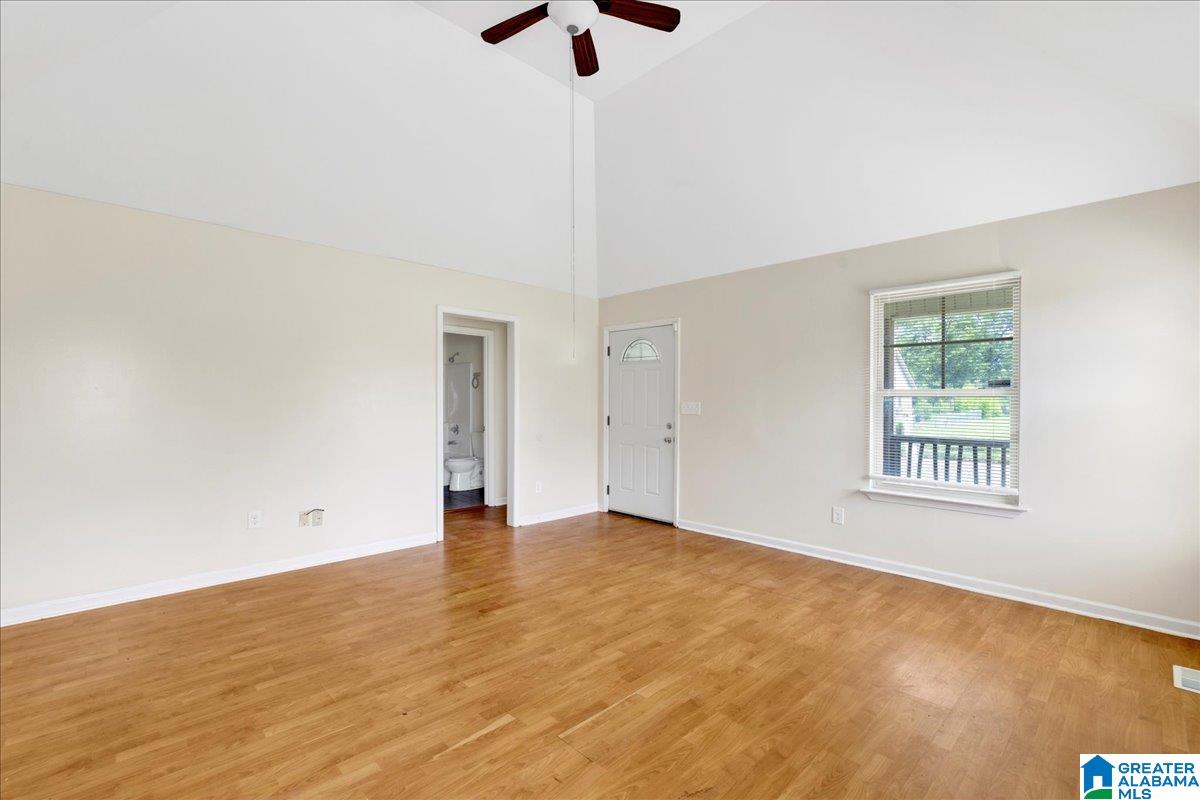 1324 Fulton Avenue Southwest Birmingham, AL 35211 - Photo 3 of 14