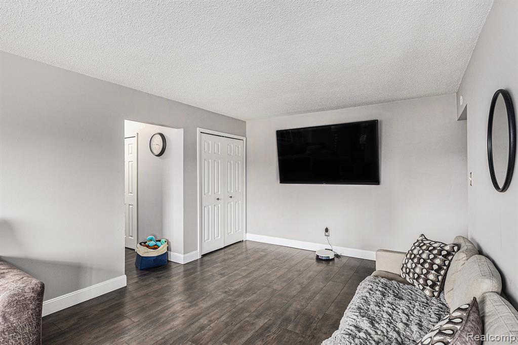 8150 24 Mile Road Utica, MI 48316 - Photo 5 of 26 Gallery Image 5