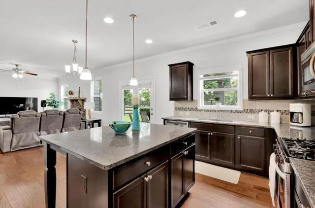 $2,700 | 6651 Rivergreen Road, Flowery Branch, GA 30542