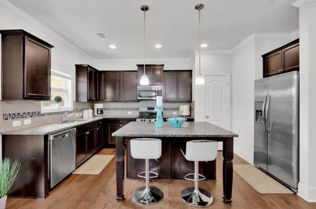 $2,700 | 6651 Rivergreen Road, Flowery Branch, GA 30542