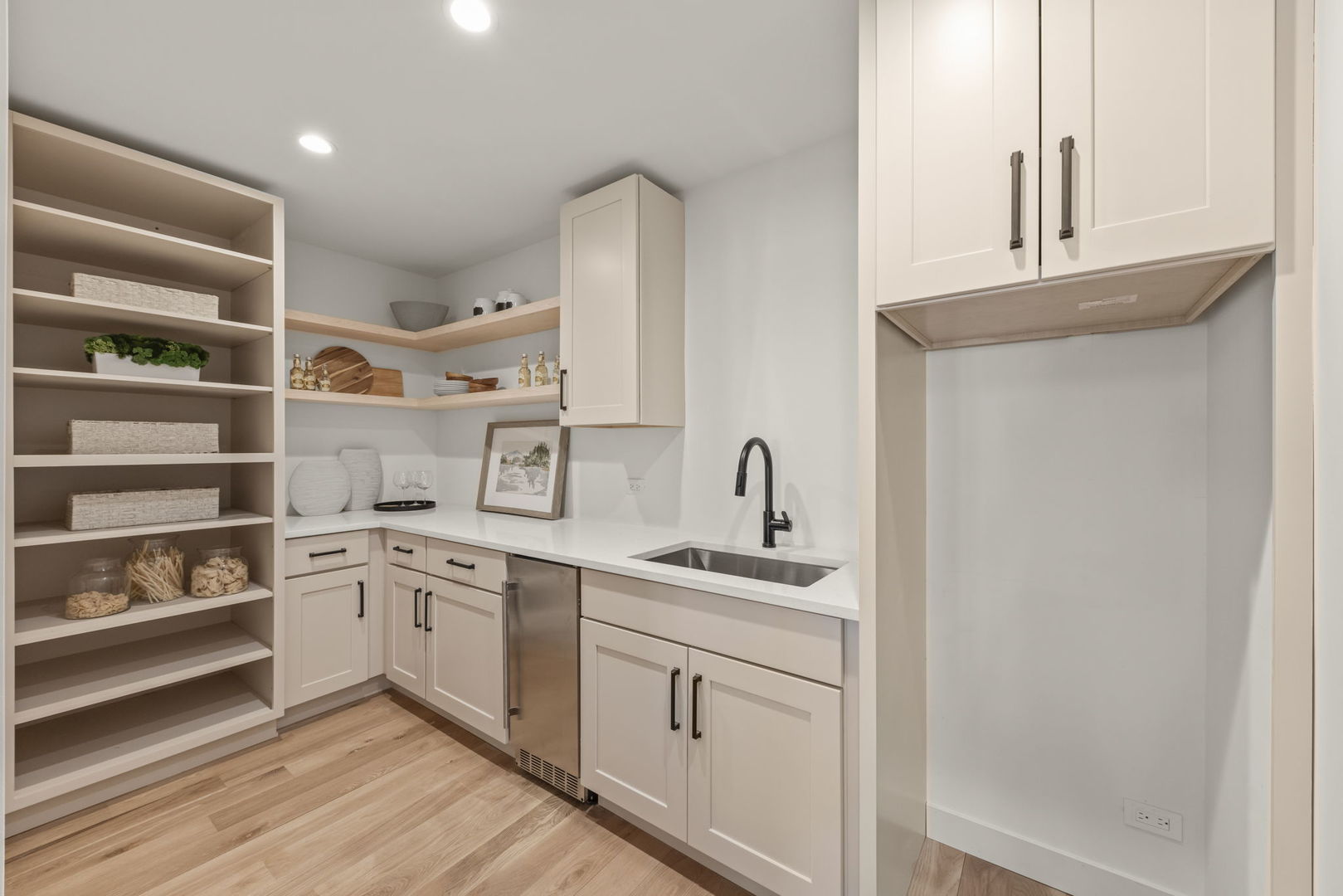 6 Charleton Place Oak Brook, IL 60523 - Photo 16 of 58