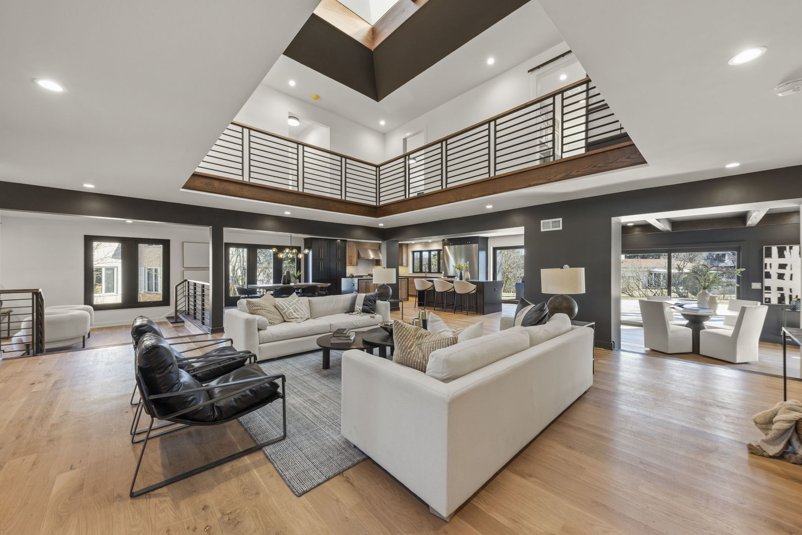 6 Charleton Place Oak Brook, IL 60523 - Photo 9 of 58