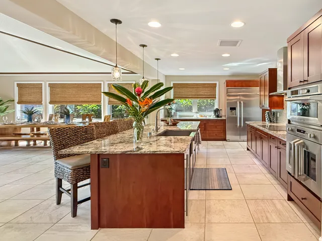 $2,650,000 | 78-110 Holuakai Street, Kailua-Kona, HI 96740