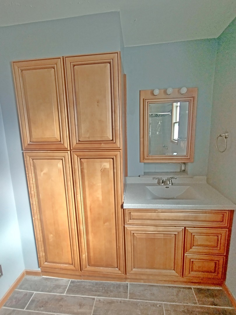 714 9th Street Peru, IL 61354 - Photo 7 of 27 Gallery Image 7