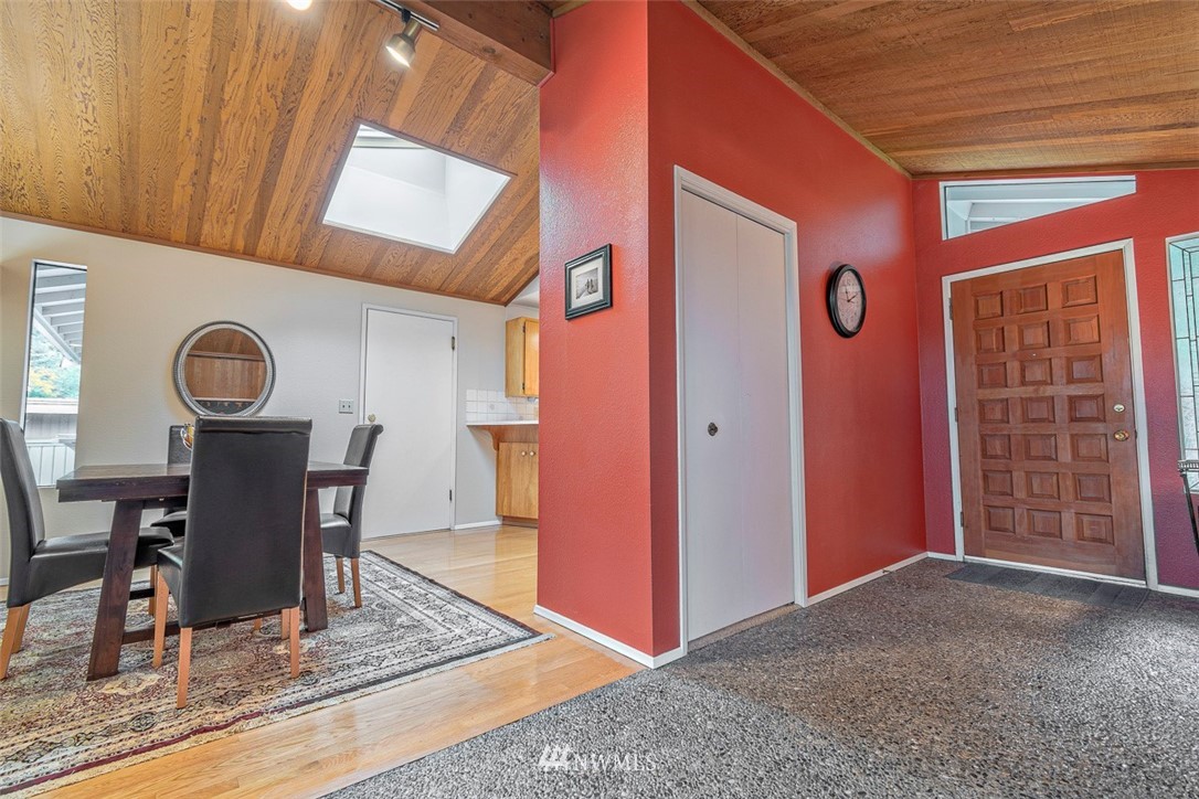 9510 Odin Way Bothell, WA 98011 - Photo 8 of 22 Gallery Image 8