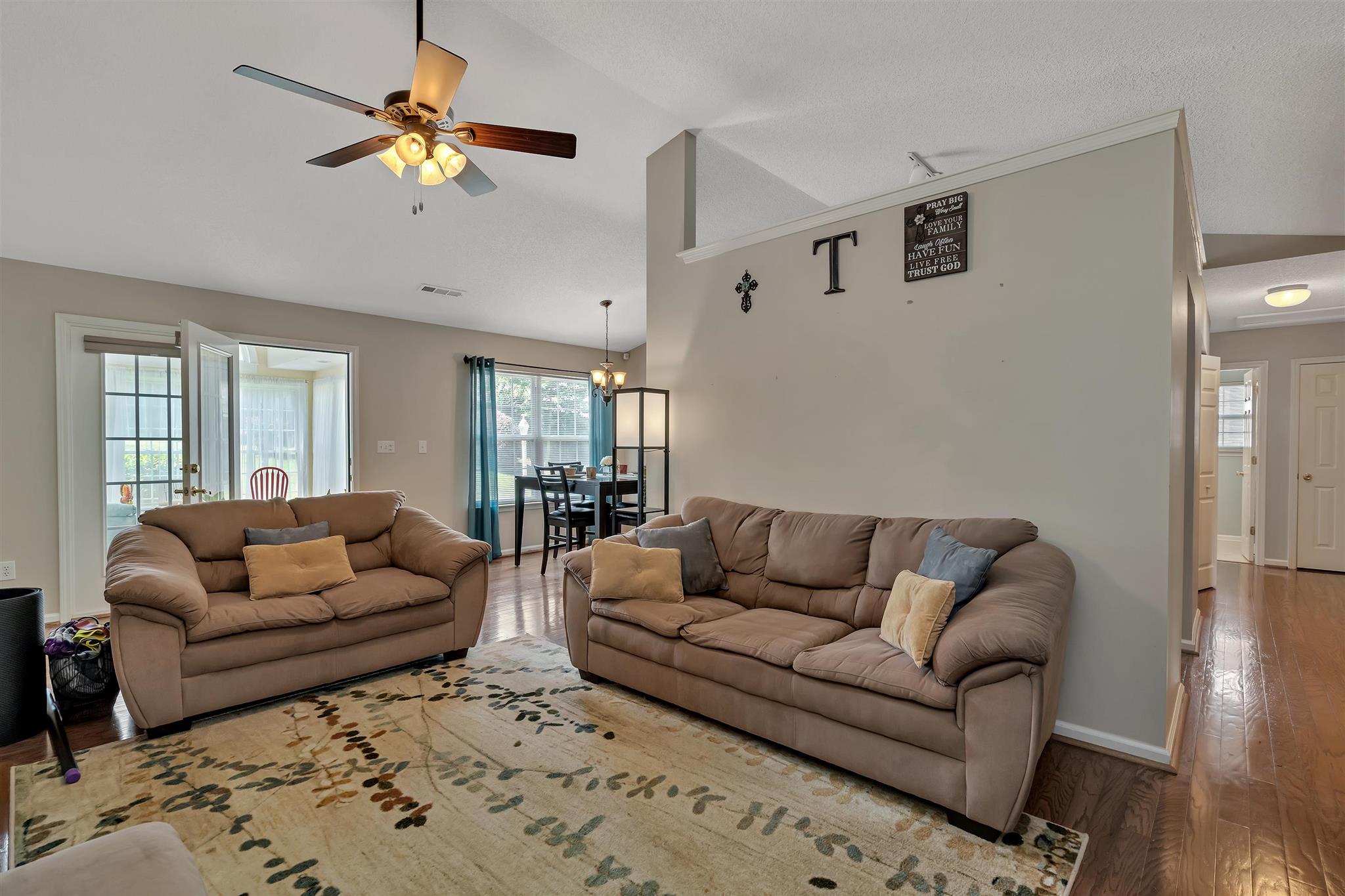 326 Riverside Chase Circle Greer, SC 29650 - Photo 4 of 29