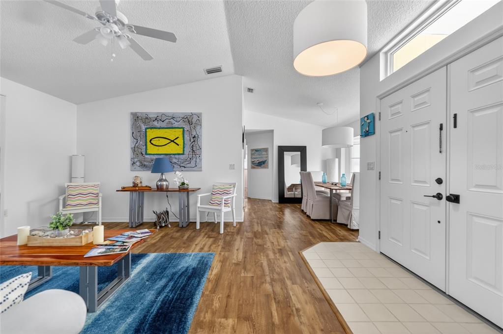 7 Fairway Road Rotonda West, FL 33947 - Photo 6 of 46 Gallery Image 6