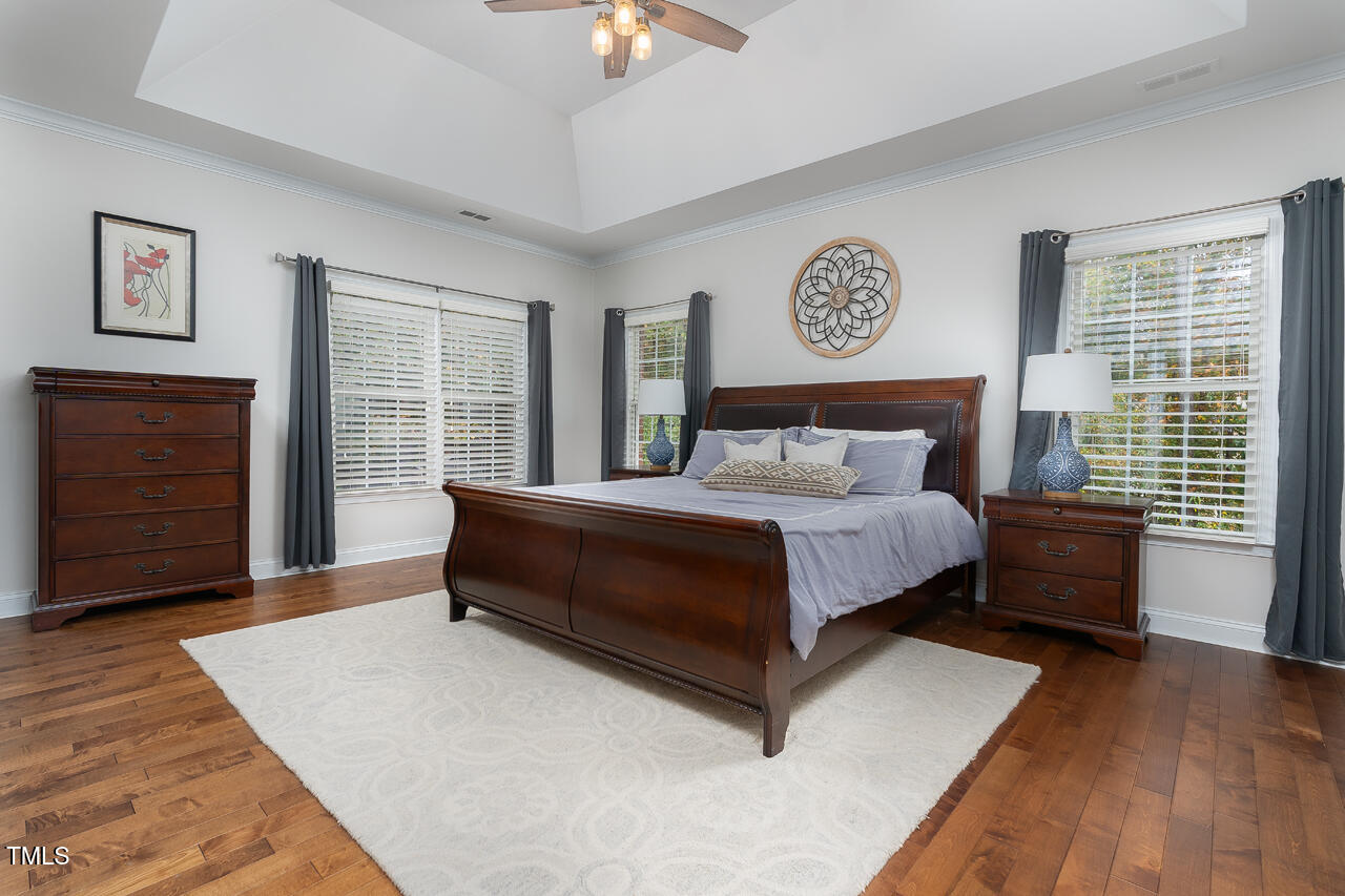 4708 Haleytree Court Raleigh, NC 27606 - Photo 23 of 44 4708HlaletTree_23