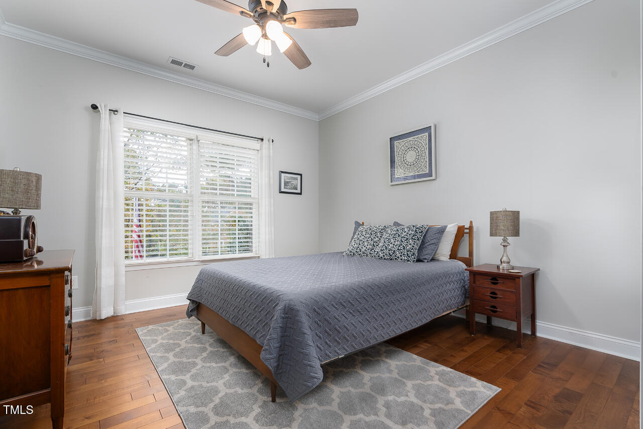 4708 Haleytree Court Raleigh, NC 27606 - Photo 32 of 44 4708HlaletTree_32
