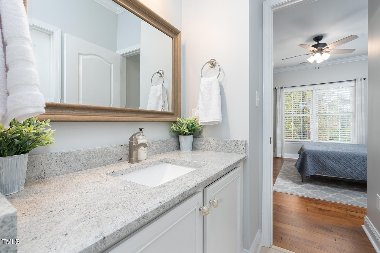 4708 Haleytree Court Raleigh, NC 27606 - Photo 33 of 44 4708HlaletTree_33