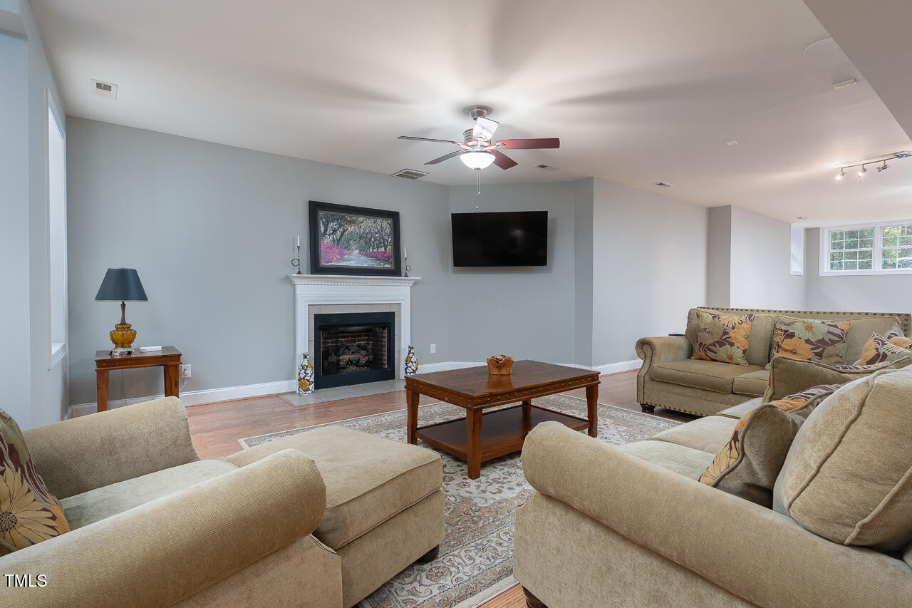 4708 Haleytree Court Raleigh, NC 27606 - Photo 37 of 44 4708HlaletTree_37