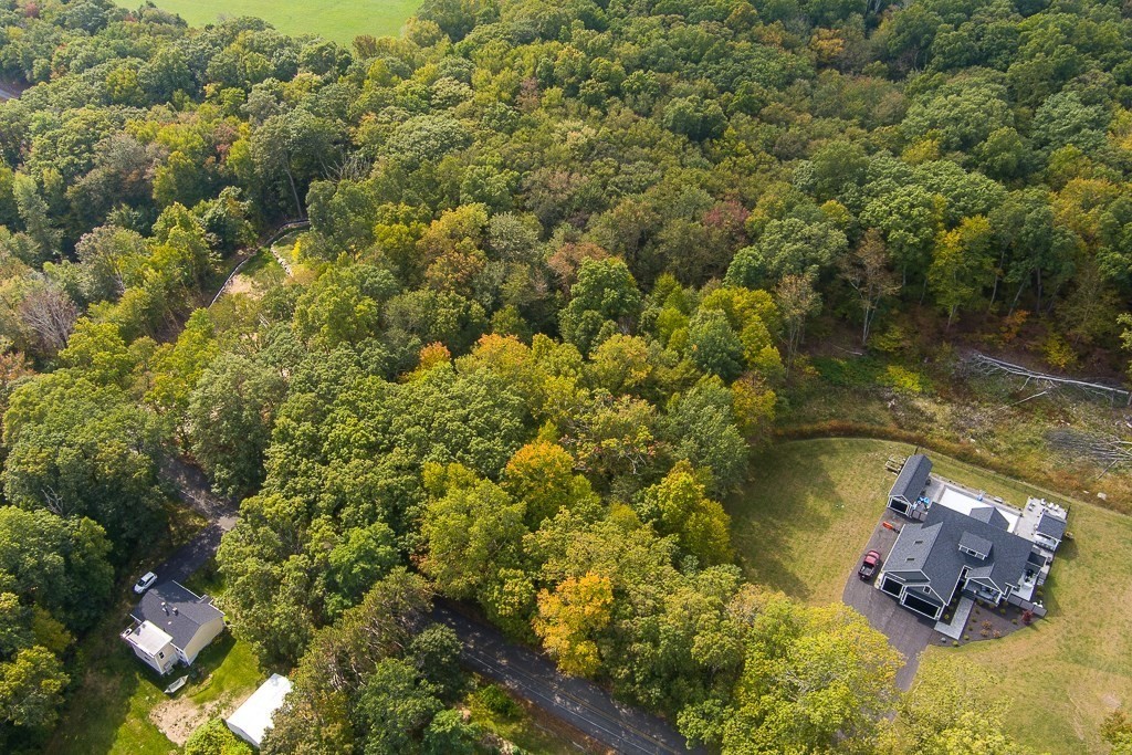 354 West Sutton Road Sutton, MA 01590 - Photo 6 of 8 Gallery Image 6