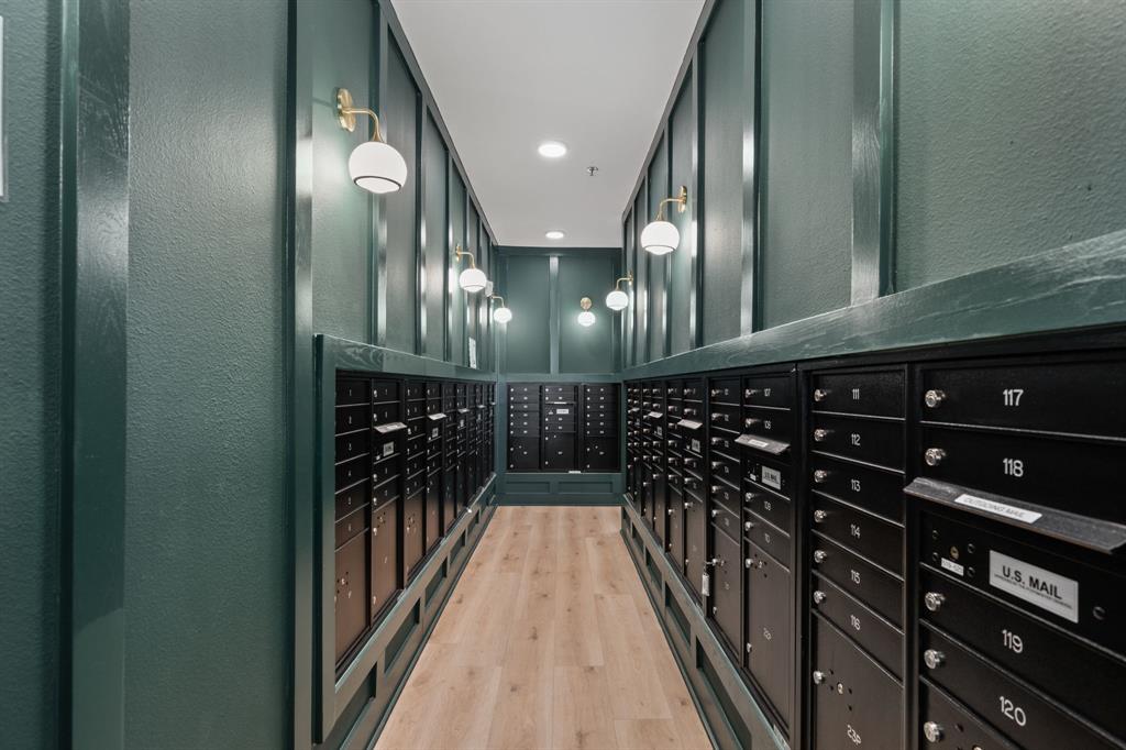 2500 Longview Street, Unit 217 Austin, TX 78705 - Photo 28 of 35 Surrounding community featuring mail area and a balcony