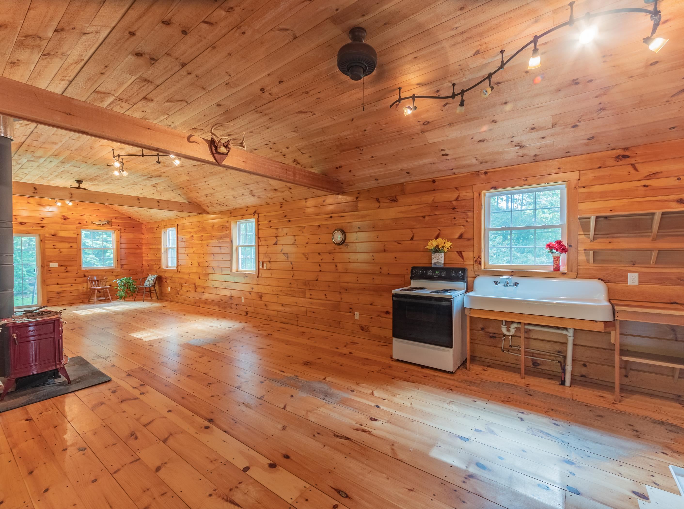 37 Squamscott Road Stratham, NH 03885 - Photo 25 of 35