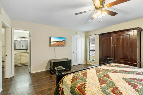 $193,500 | 678 Lakewood Drive, Lake Charles, LA 70605