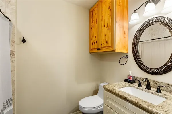 $193,500 | 678 Lakewood Drive, Lake Charles, LA 70605