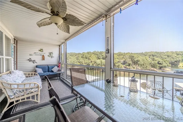 $225,000 | 40 Lighthouse Road, Unit 3304, Lake Ozark, MO 65049