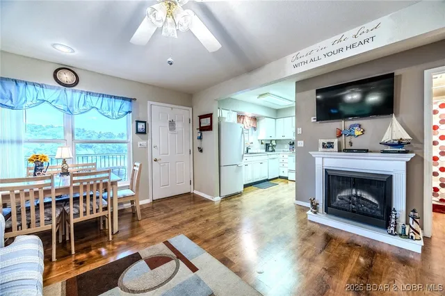 $225,000 | 40 Lighthouse Road, Unit 3304, Lake Ozark, MO 65049