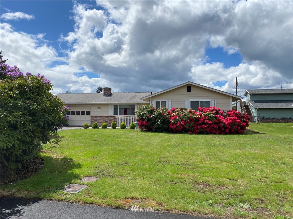 3506 B Russell Road Centralia, WA 98531 - Photo 1 of 19 Gallery Image 1