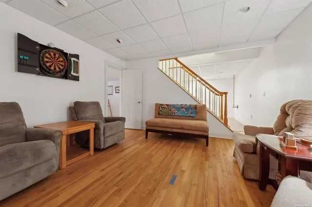 $1,799,000 | 67 Straight Path, Southampton, NY 11968