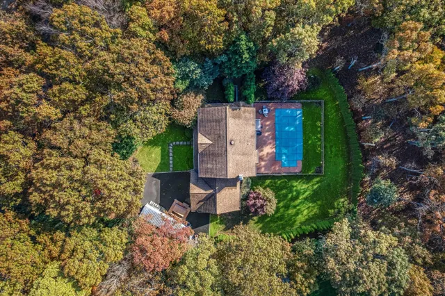 $1,799,000 | 67 Straight Path, Southampton, NY 11968