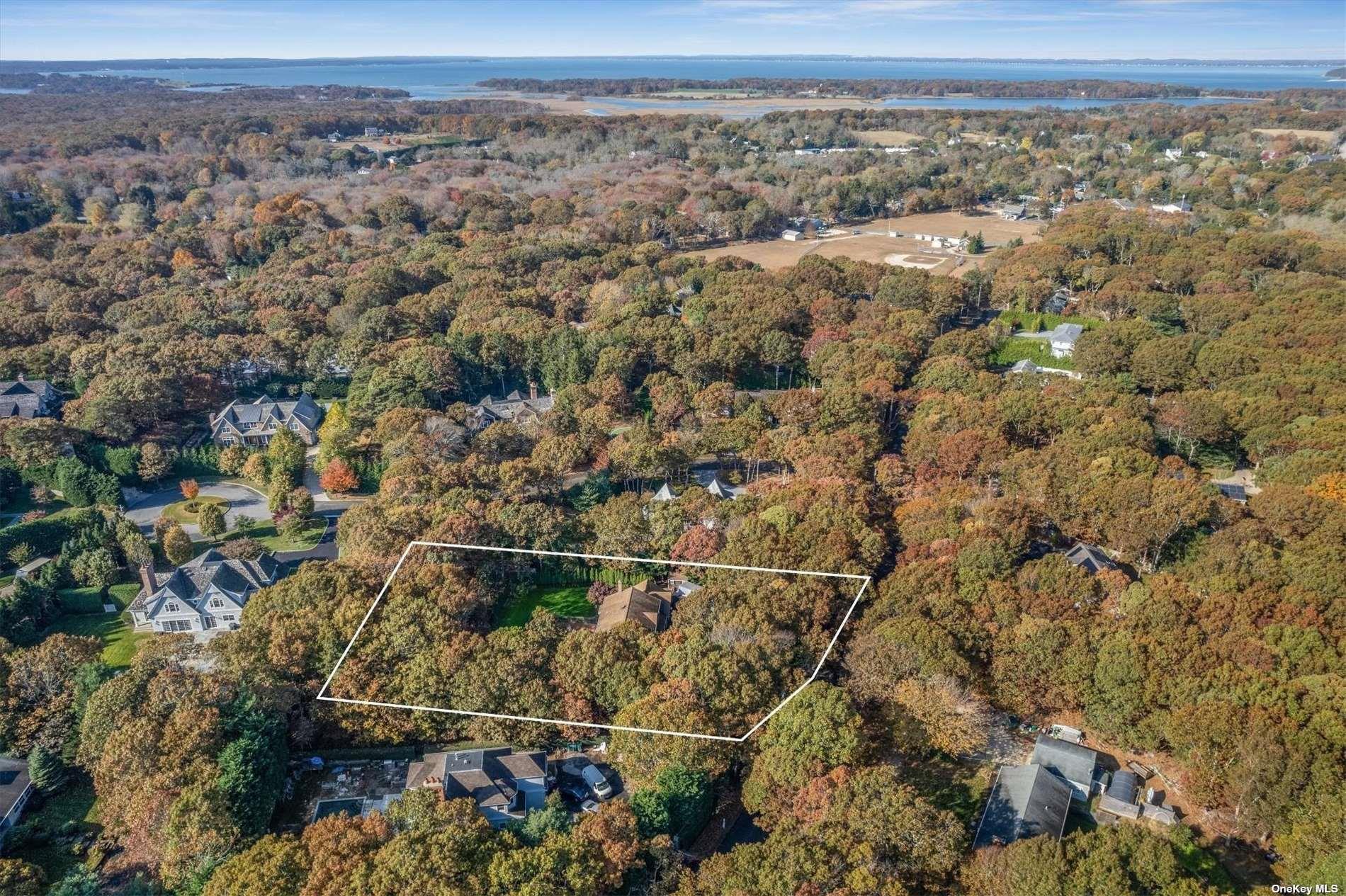 67 Straight Path Southampton, NY 11968 - Photo 22 of 23