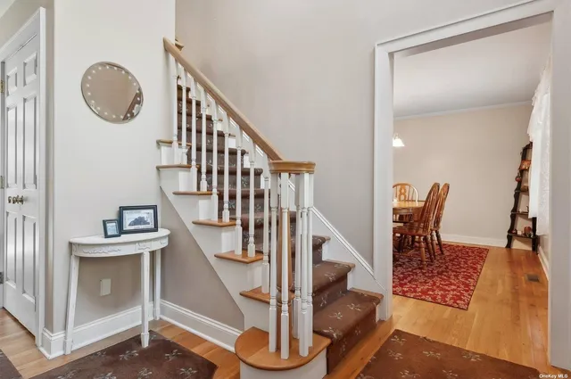 $1,799,000 | 67 Straight Path, Southampton, NY 11968