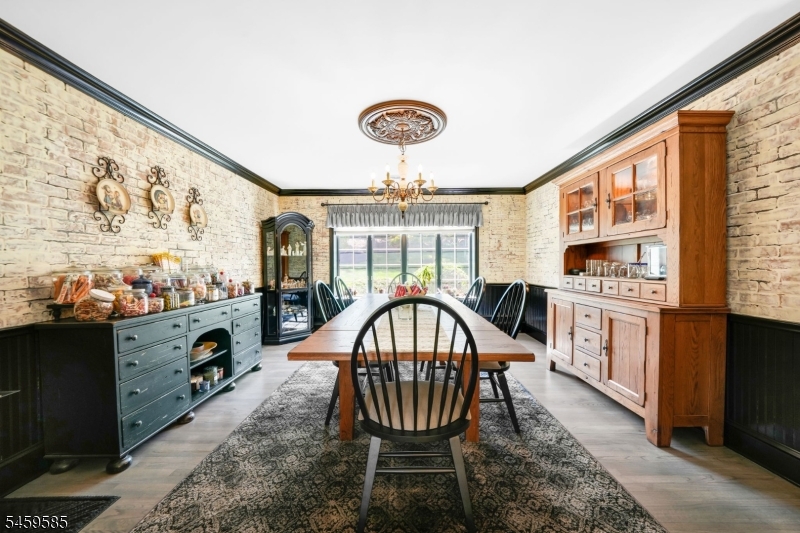 24 West Sunset Road Pequannock, NJ 07444 - Photo 10 of 47 Gallery Image 10