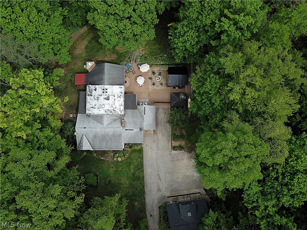 14379 Aquilla Road Burton, OH 44021 - Photo 34 of 35