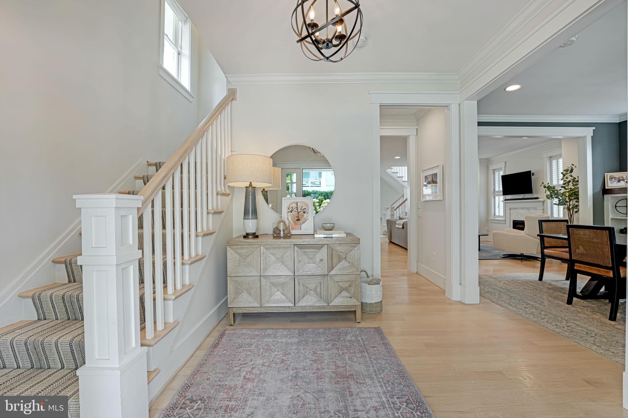 303 Rucker Place Alexandria, VA 22301 - Photo 3 of 88