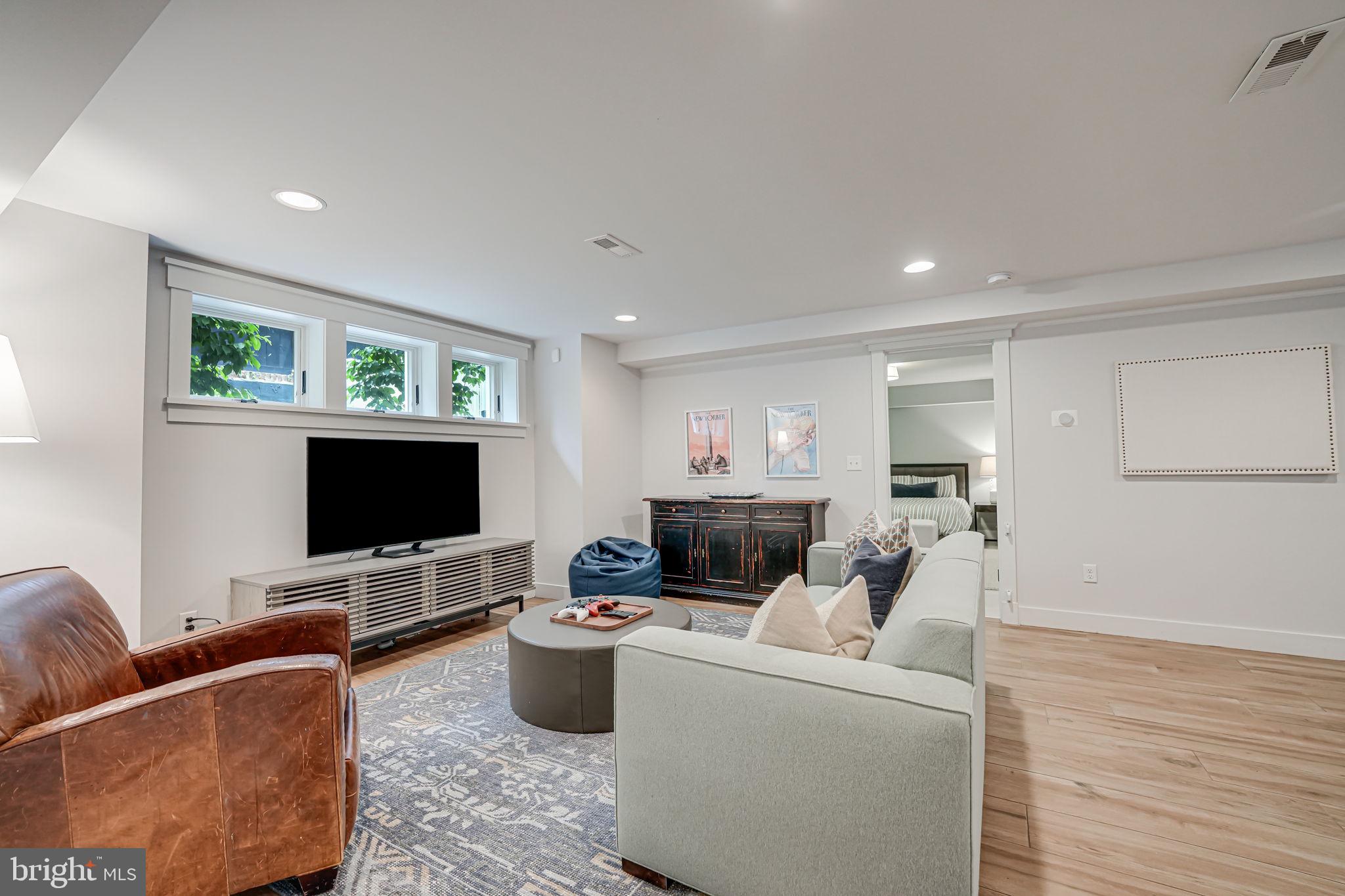 303 Rucker Place Alexandria, VA 22301 - Photo 60 of 88