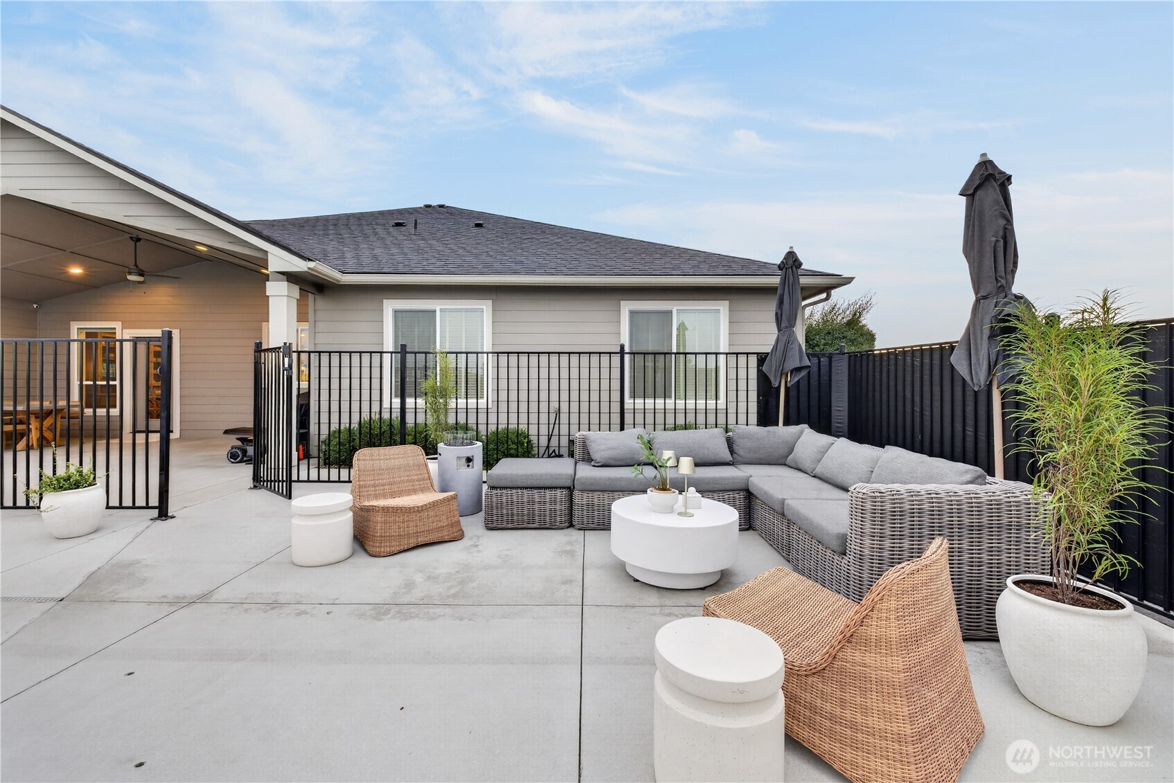 2477 Hanson Loop Burbank, WA 99323 - Photo 31 of 40 Gallery Image 31