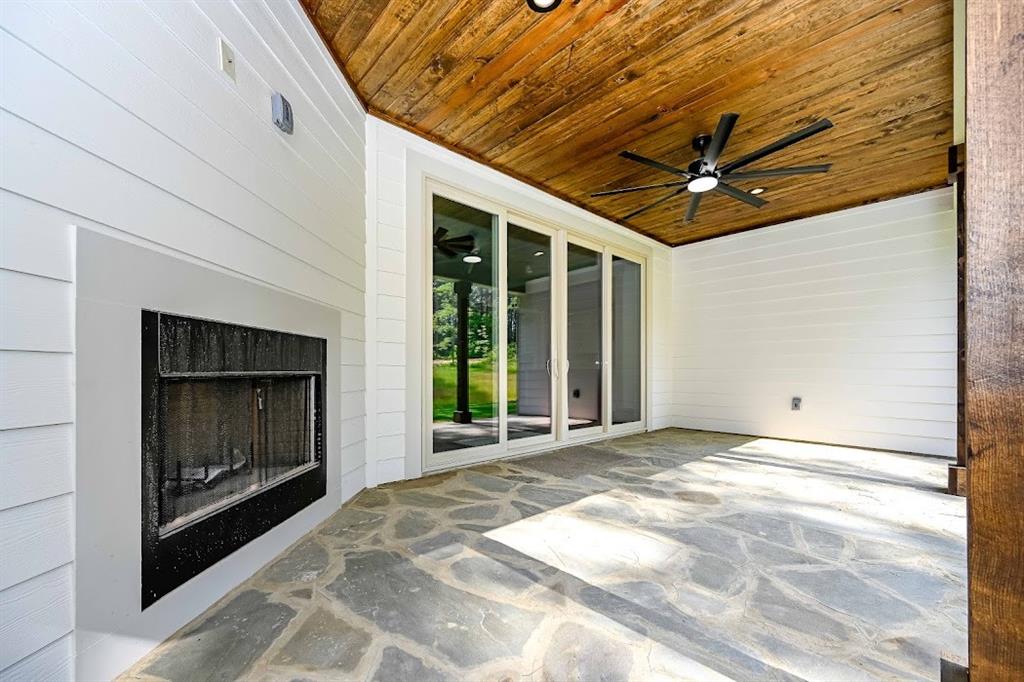 153 Riversong Road Carrollton, GA 30117 - Photo 54 of 61 Gallery Image 54