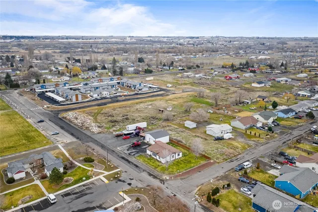 $499,999 | 2211 Sielaff Road, Othello, WA 99344