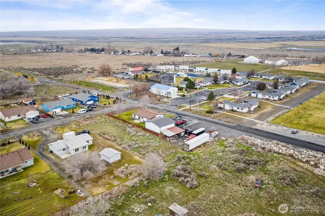 $499,999 | 2211 Sielaff Road, Othello, WA 99344