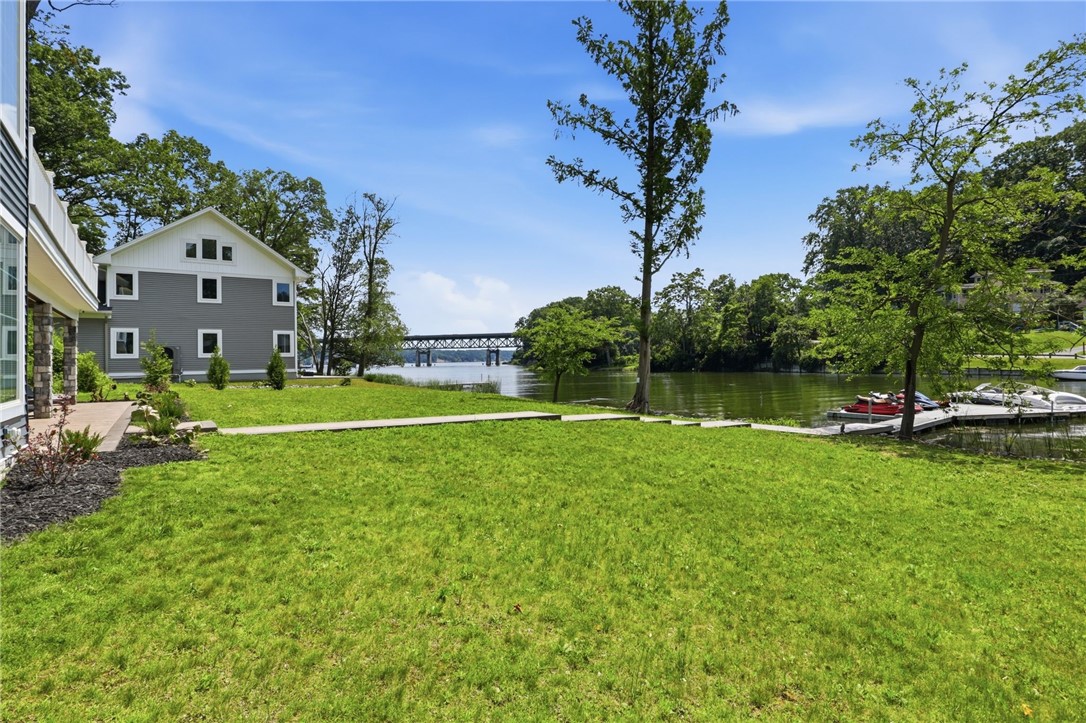 667 Seneca Road Irondequoit, NY 14622 - Photo 40 of 46