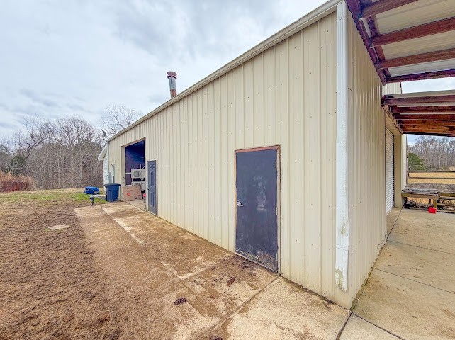 449 Miller Lane Goodspring, TN 38460 - Photo 19 of 20 a view of a house with a backyard