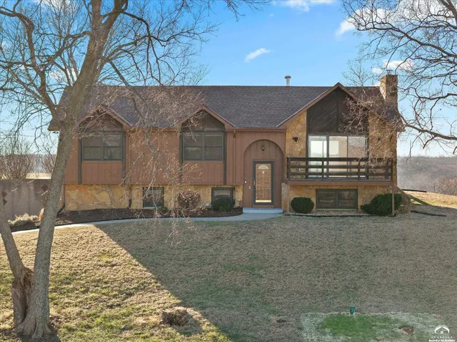 $416,880 | 6880 U.S. Highway 40, Tecumseh, KS 66542