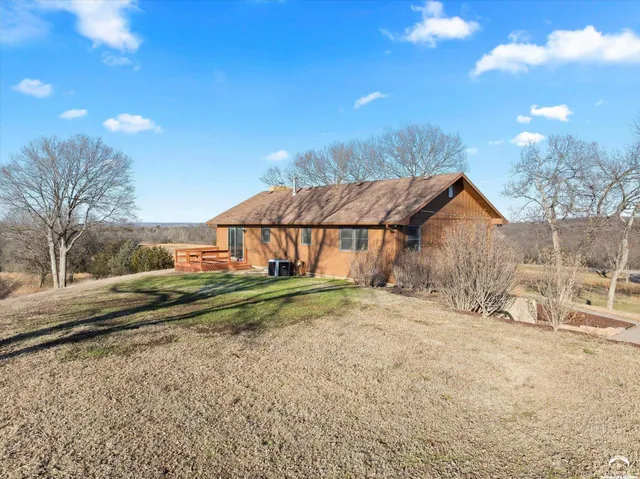 $416,880 | 6880 U.S. Highway 40, Tecumseh, KS 66542