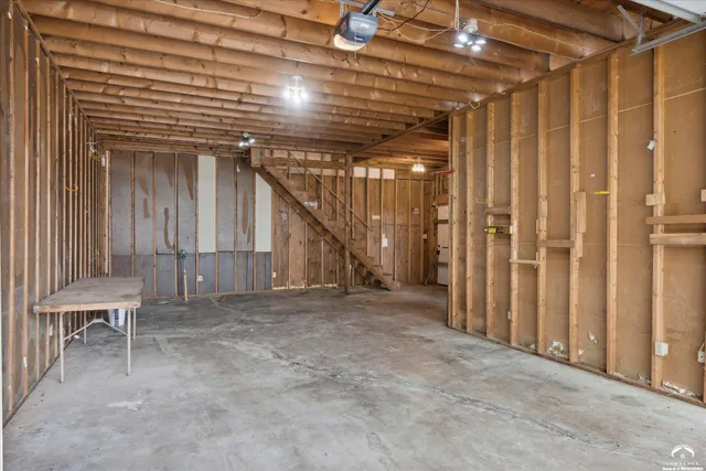 $416,880 | 6880 U.S. Highway 40, Tecumseh, KS 66542