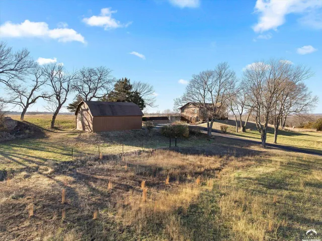 $416,880 | 6880 U.S. Highway 40, Tecumseh, KS 66542