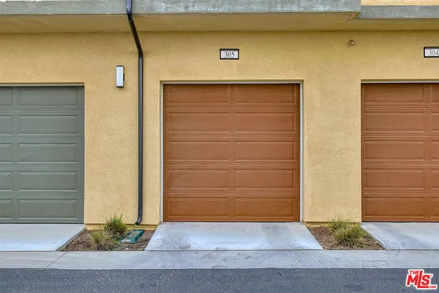 $649,000 | 27405 Journey Place, Unit 305, Valencia, CA 91381