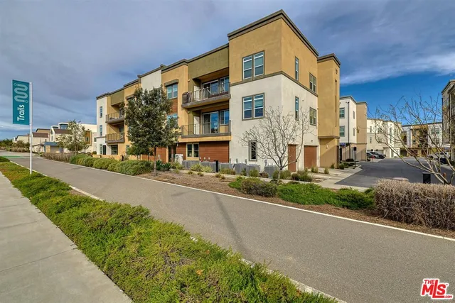 $649,000 | 27405 Journey Place, Unit 305, Valencia, CA 91381