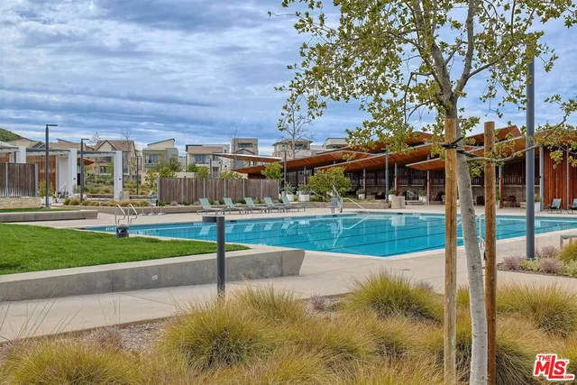 $649,000 | 27405 Journey Place, Unit 305, Valencia, CA 91381