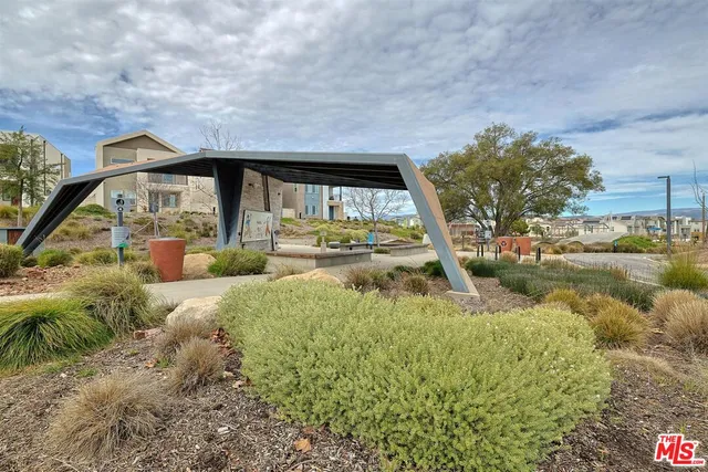 $649,000 | 27405 Journey Place, Unit 305, Valencia, CA 91381