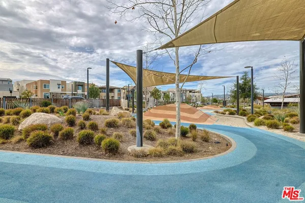 $629,000 | 27405 Journey Place, Unit 305, Valencia, CA 91381