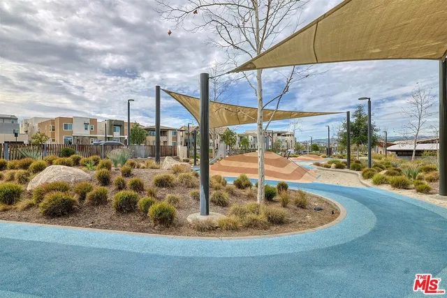 $649,000 | 27405 Journey Place, Unit 305, Valencia, CA 91381